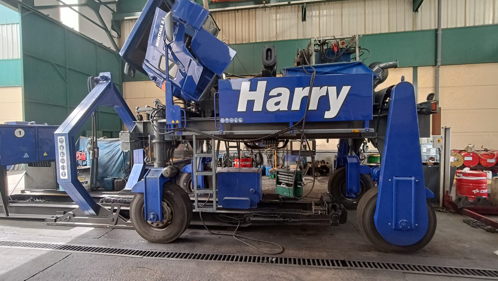 Maintenance workshop